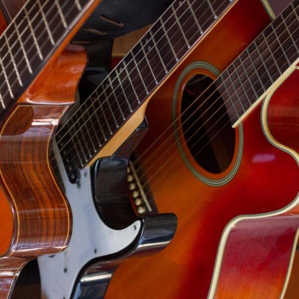 ¿Para qué sirve una guitarra flamenca amplificada?