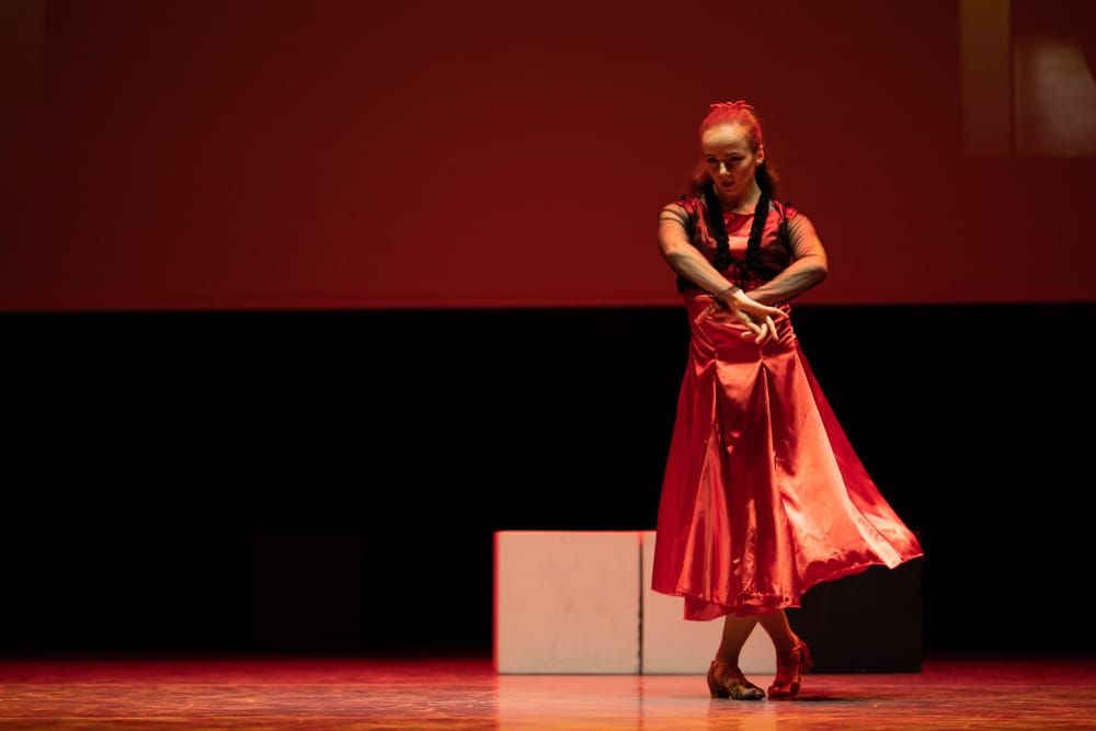 Descubre el arte del flamenco en Sevilla con el show en Tablao Álvarez Quintero