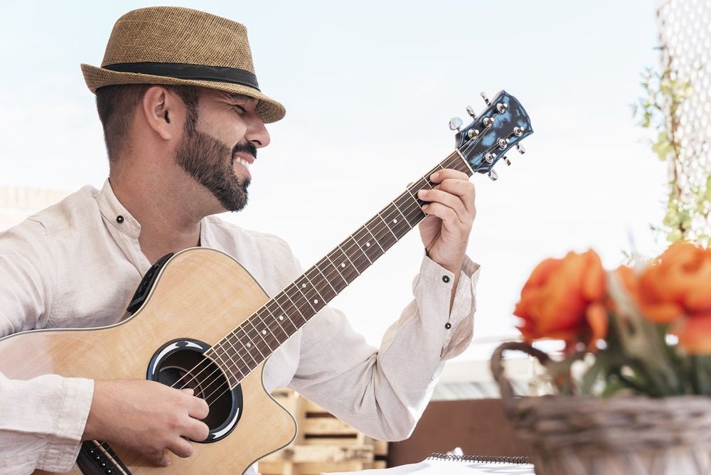 Las voces del cante andaluz flamenco: Conoce los grandes artistas